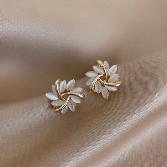 Daisy - Örhängen Opal Moon-Petal